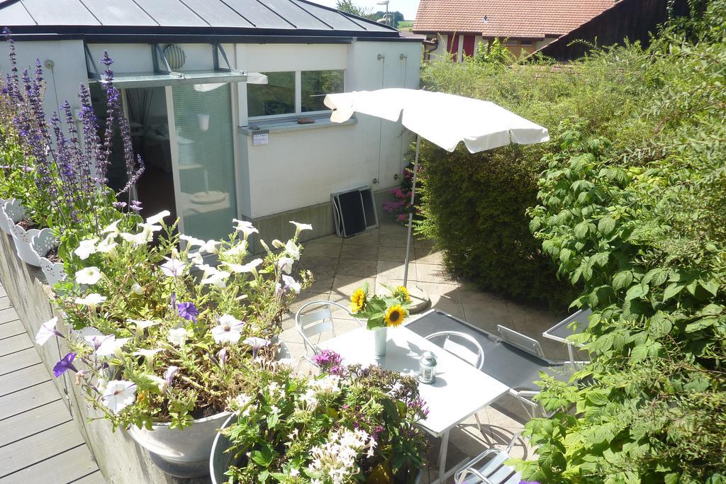 B&B Elegant Ueberstorf Exterior foto